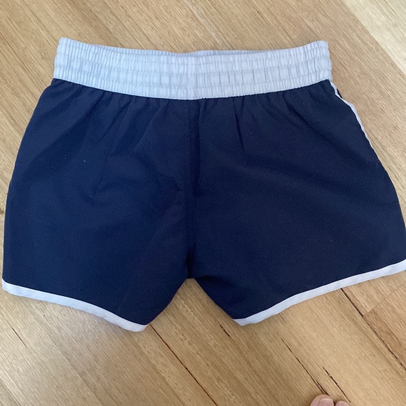 “I love Australia” boardshorts - size Medium - Picture 4 of 6